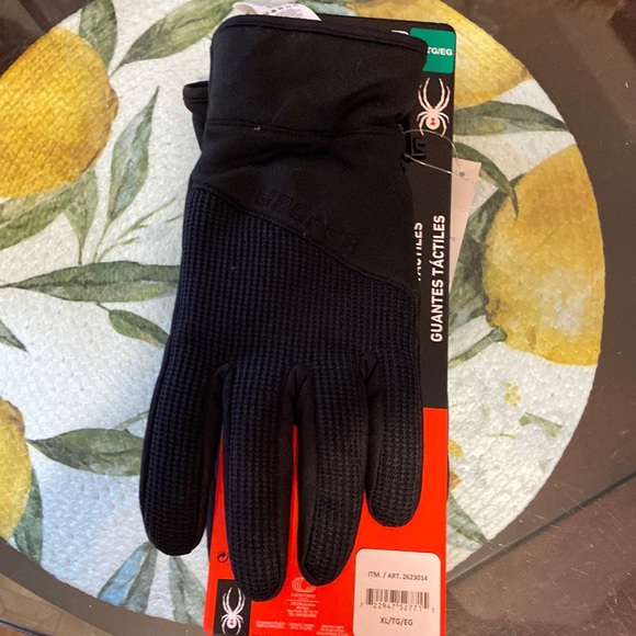 Spyder Other - Steal of the week ❤️ Men’s Spyder gloves